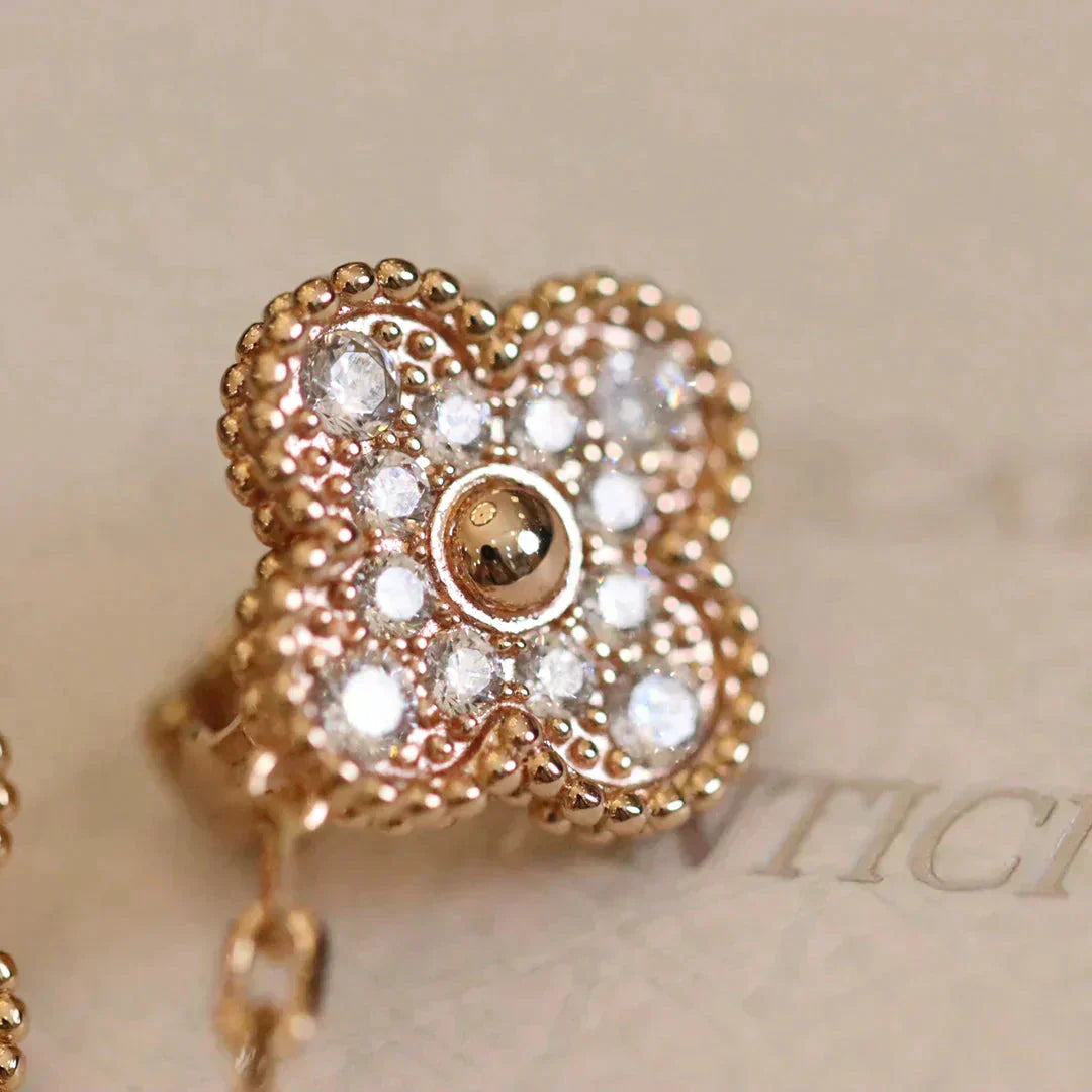 [Mystic]CLOVER MEDIUM 1 MOTIFS FUll DIAMOND EARRINGS