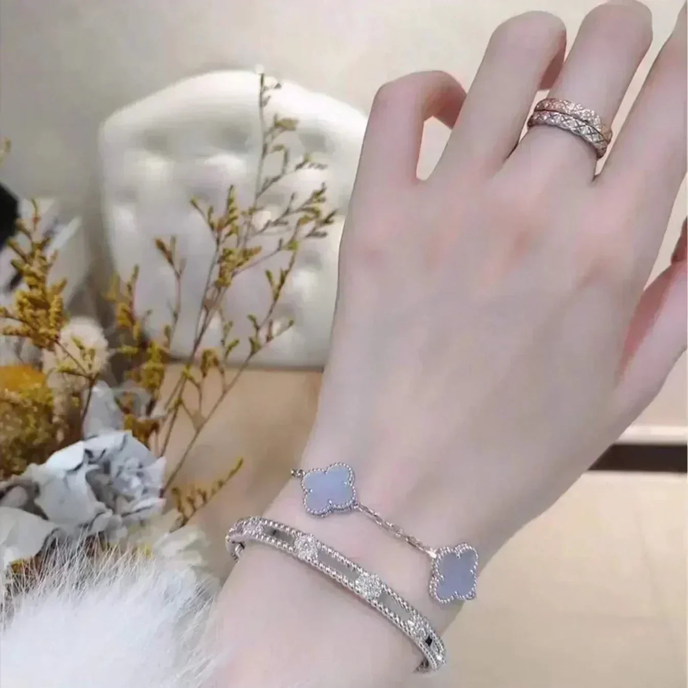 [Mystic] CLOVER 5 MOTIF PURPLE CHALCEDONY BRACELET COLLECTION