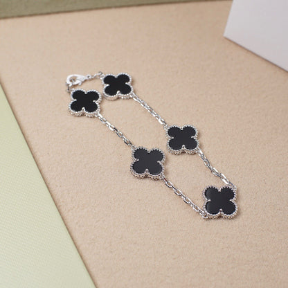 [Mystic] CLOVER 5 MOTIF ONYXS BRACELET COLLECTION